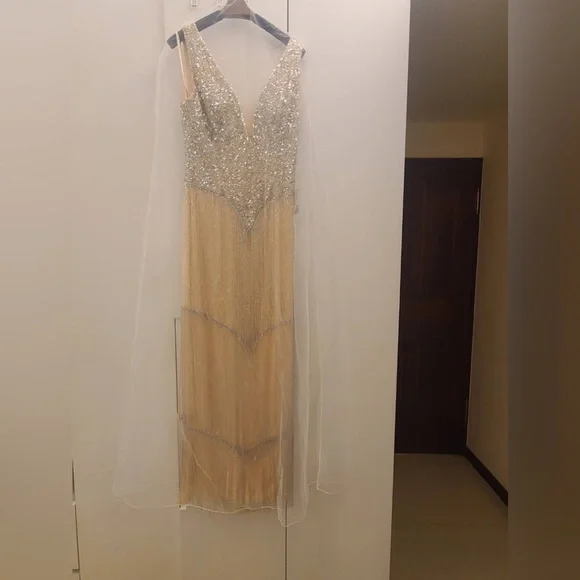 Prom Dress! - Picture 2 of 4